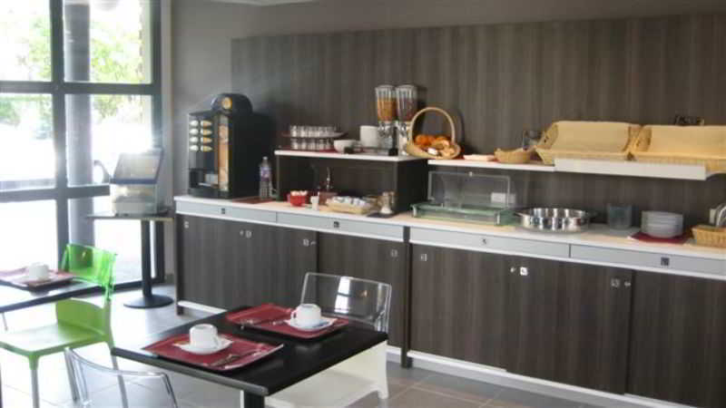 The Originals City, Hotel Novella Premium, Nantes Est Каркфу Экстерьер фото